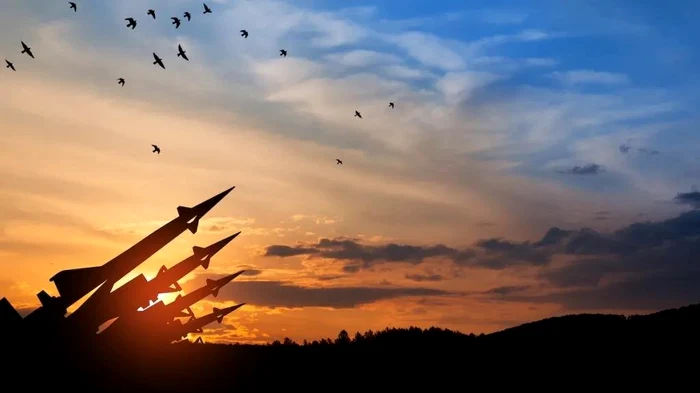 În 2025 Rusia deținea aproximativ 5.459 de focoase nucleare, iar Statele Unite 5.177/FOTO:X