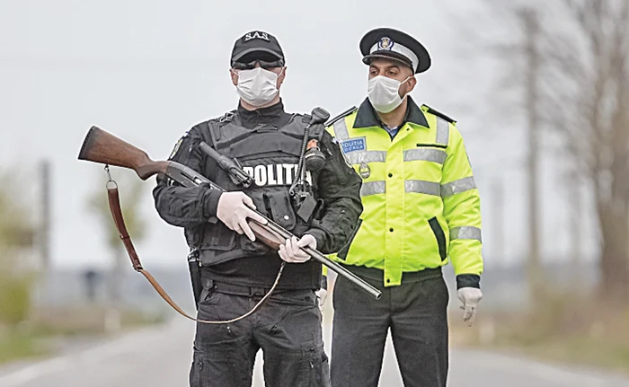 Din cauza alegerilor, autorităţile au lăsat garda jos şi nu au mai aplicat amenzi celor care nu respectă regulile anti-COVID-19