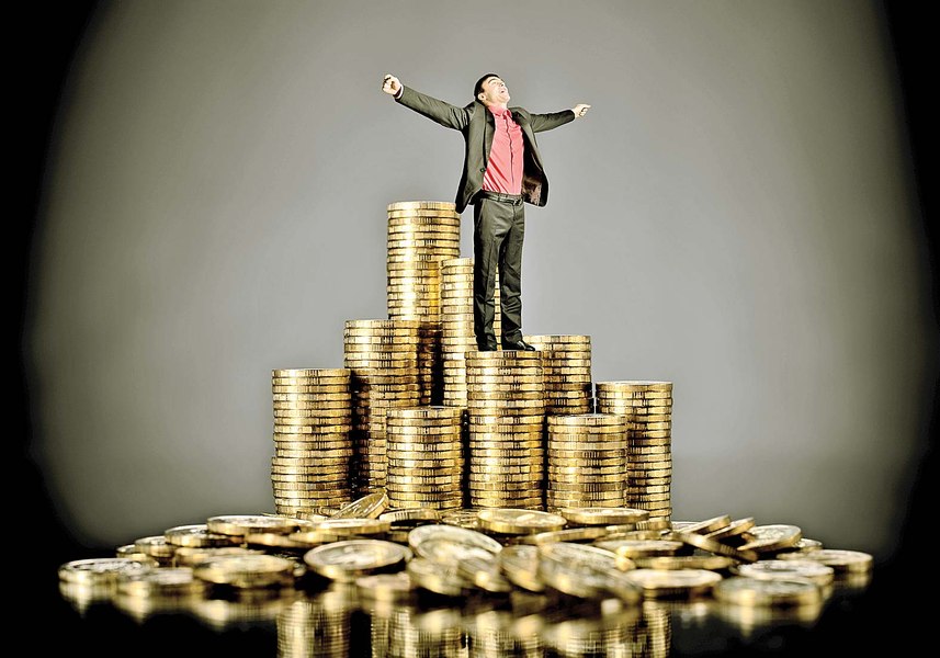 De unde poate obține România un munte de bani în loc să crească taxe și impozite. Expert: „Ne-am permite tot ce avem nevoie”