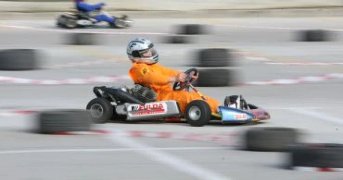 Craiova: Competiţie strânsă la Cupa Olteniei la karting