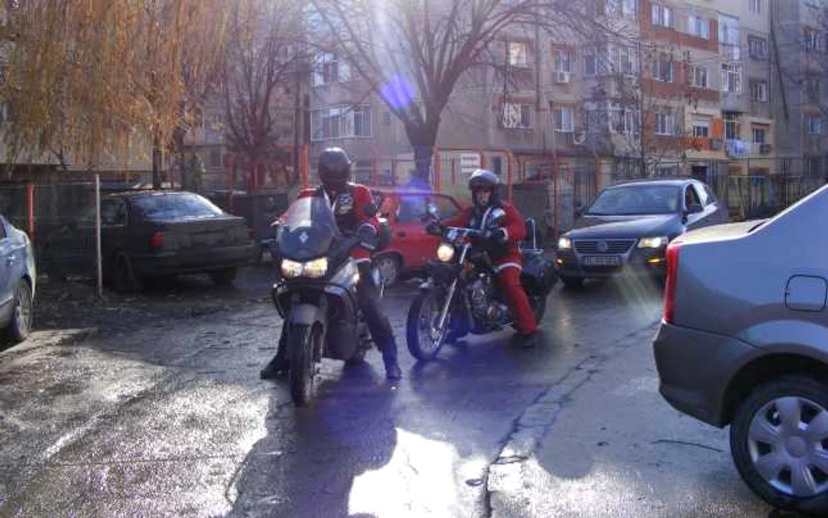 MotoMos