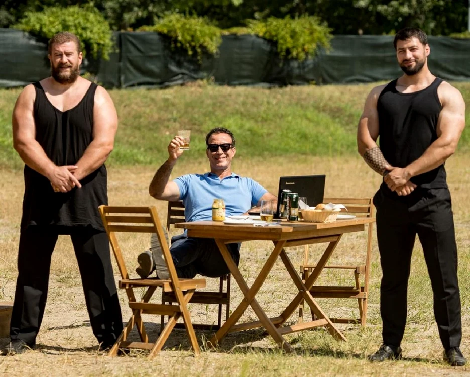 Comedia românească îl are în distribuție pe Șerban Pavlu