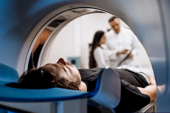 VIDEO Teama expunerii la radiații în investigațiile imagistice medicale dispare prin tehnologia Low Dose. Care sunt beneficiile oferite de inovațiile în medicină?
