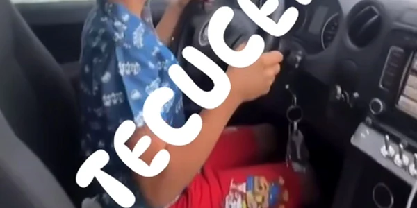 copil de 7 ani conduce masina captura video tecuceni jpg