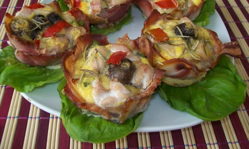 cosulete aperitiv cu bacon jpeg
