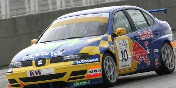 Seat rămâne în WTCC cu maşini semioficiale