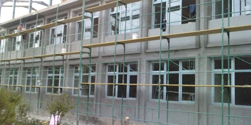 Scoala Avram Iancu din Oradea