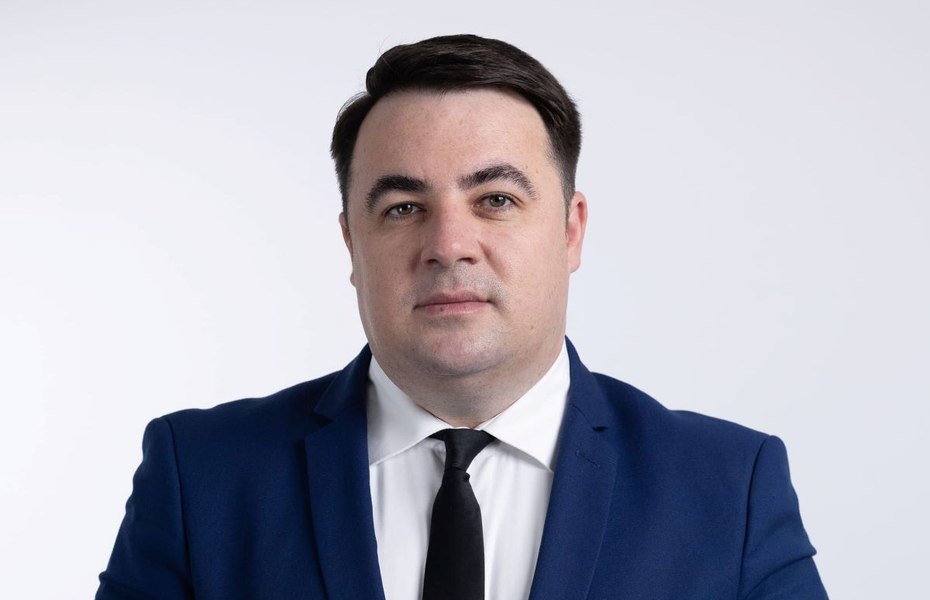 Scandal cu „iz de corupție”. Acuzații grave la adresa europarlamentarului USR Vlad Botoș: „Am avut o încredere oarbă” VIDEO
