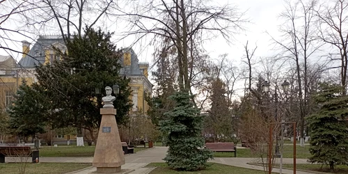 parcul ferdinand botosani (1) jpg