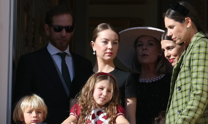 Printesa Alexandra de Hanovra, alaturi de fratele sau, Andrea Casiraghi, nepotii sai, sora Charlotte Casiraghi si mama Printesa Caroline de Monaco   GettyImages 1802098255 jpg