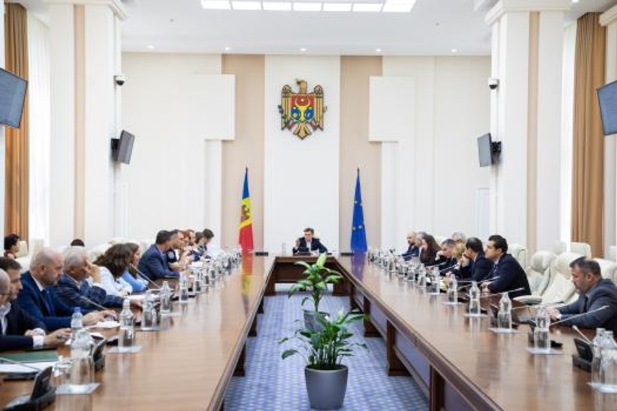 Șapte persoane incluse în lista sancțiunilor internaționale, sub lupa autorităților de la Chișinău. Printre ei, Marina Tauber