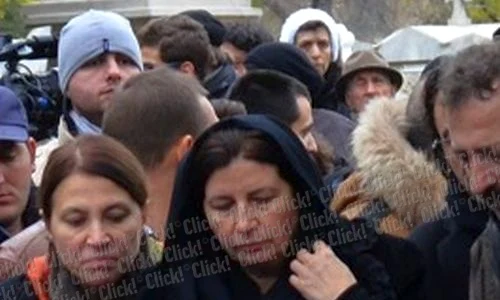 Magda Catone la înmormântarea lui Şerban Ionescu  jpeg