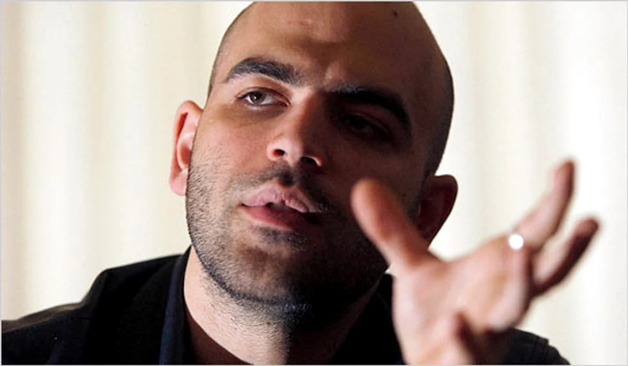 Scriitorul Roberto Saviano 