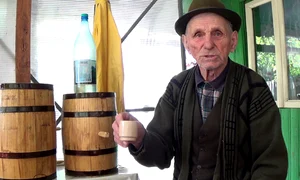 nea gica de 102 ani jpg