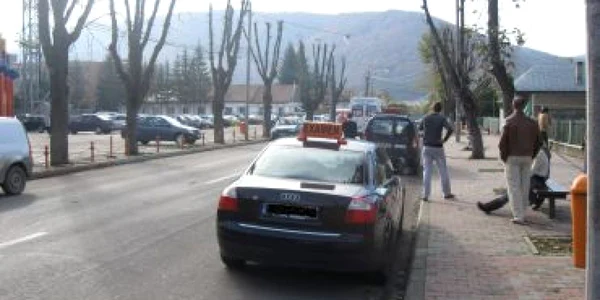 Neamţ: Şcoli de şoferi amendate de poliţişti