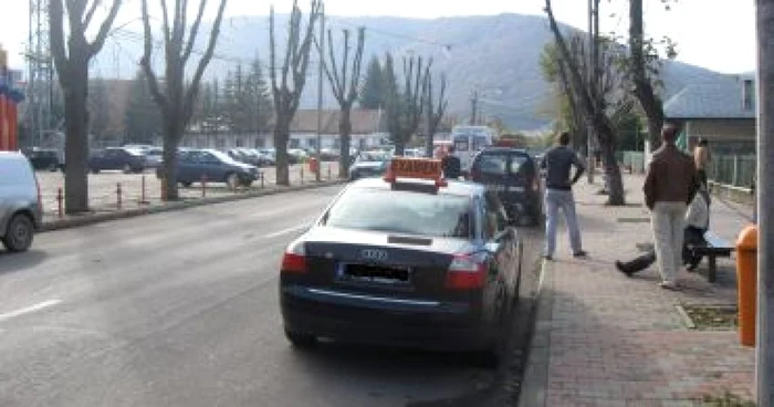 Neamţ: Şcoli de şoferi amendate de poliţişti
