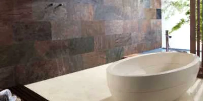 Nou: Plăci L’Antic Colonial