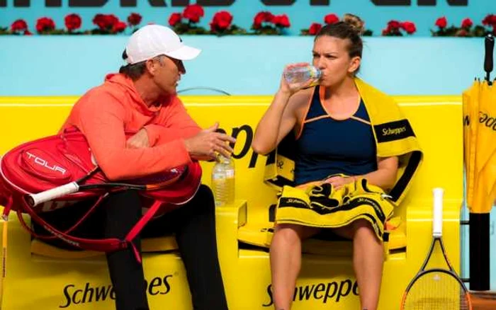 Darren Cahill şi Simona Halep