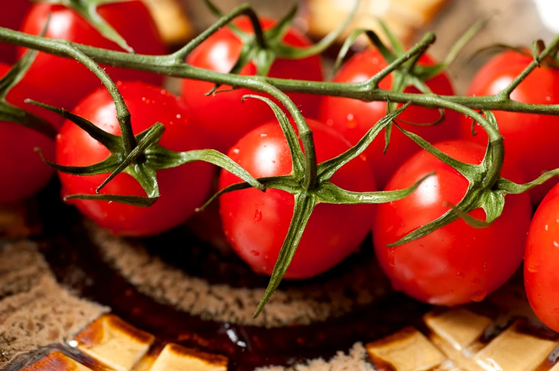 Roşiile cultivate organic conţin mai multe substanţe nutritive şi mai puţine substanţe nocive FOTO: Shutterstok