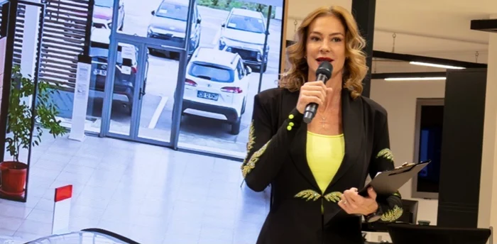 Roxana Ciuhulescu, apariție spectaculoasă foto: Click!