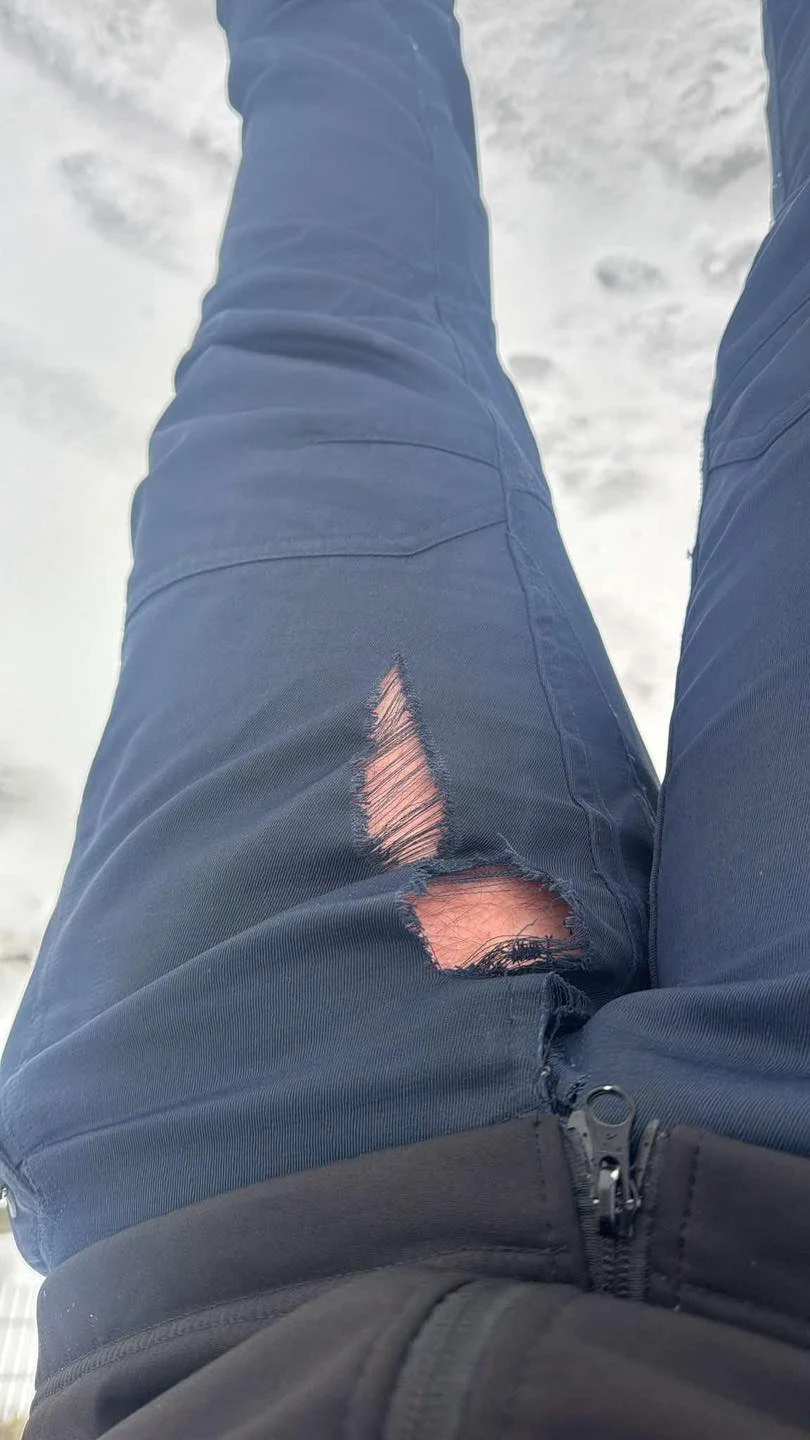 Poliția Română umblă cu pantalonii rupți. Europol: „Polițiștii să evite mișcările bruște”