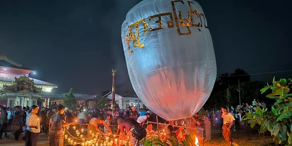 atac cu bombe in myanmar jpg