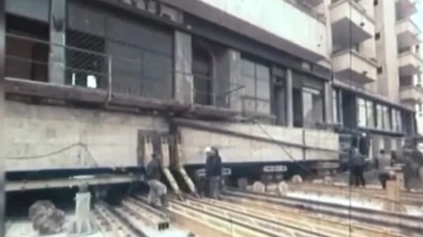 Un proiect ambițios în Bucureștiul anului 1983: mutarea unui bloc întreg, cu tot cu locatari / VIDEO jpeg