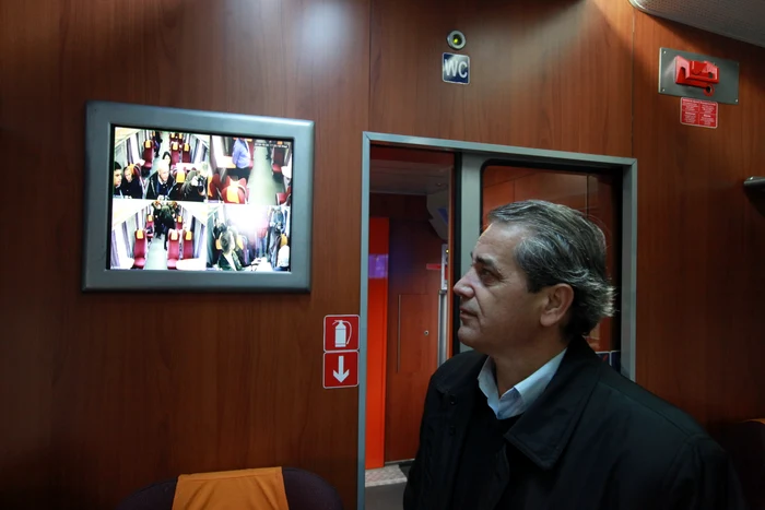 Camerele de supraveghere arată tot ce se întâmplă în vagon