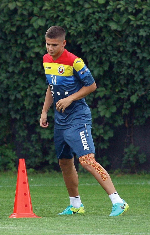 Răzvan, fiul lui Petre Marin, e în premieră la naţională