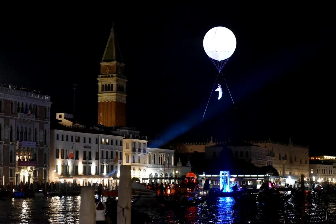 A inceput carnavalul de la Venetia 2022 FOTO Profimedia