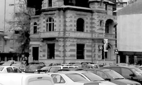 Arhitectura cărei memorii? jpeg