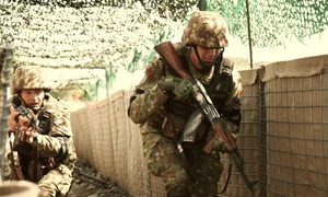 Soldati romani exercitiu nato Ministerul Apararii Nationale, Romania jpg