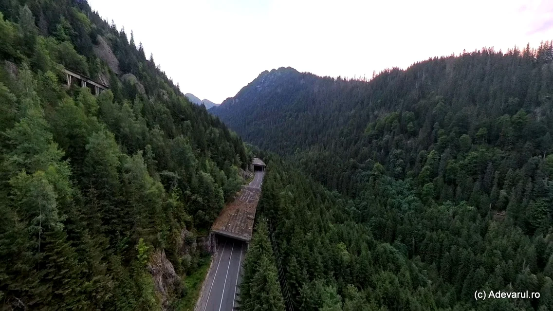 Transfăgărășan  Foto Daniel Guță ADEVĂRUL (2) jpg