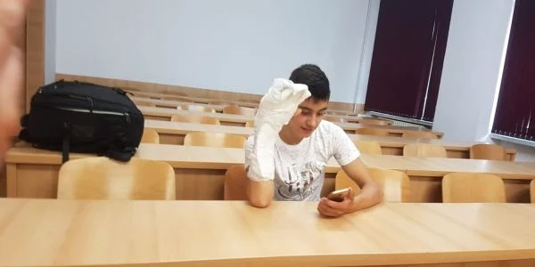 baiat amputatie iasi
