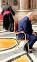 Donald Trump și Volodimir Zelenski au avut o discuție intensă la funeraliile Papei FOTO EPA EFE jpg