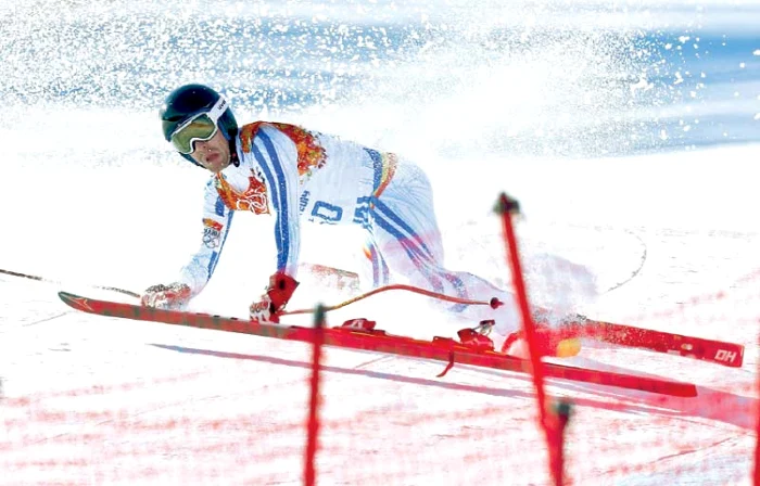 
    Ioan Achiriloaie a  fost ieri protagonistul  celei mai spectaculoase  căzături în proba de  supercombinată  