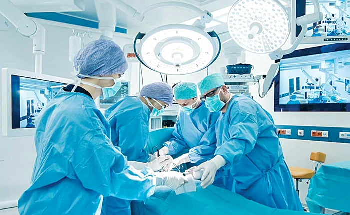 6 actu baza spital jpeg