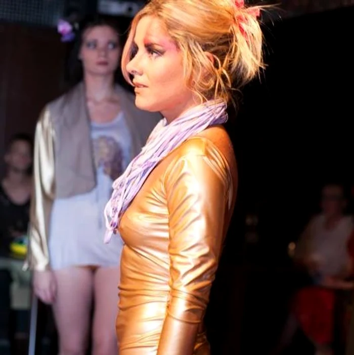 Femeia este mulţumită acum de înfăţişarea ei şi vrea să ajungă instructor de fitness