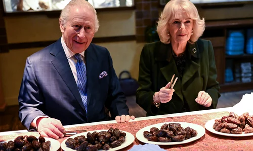 Regele Charles și Regina Camilla la Darjeeling Express, Profimedia (2) jpg