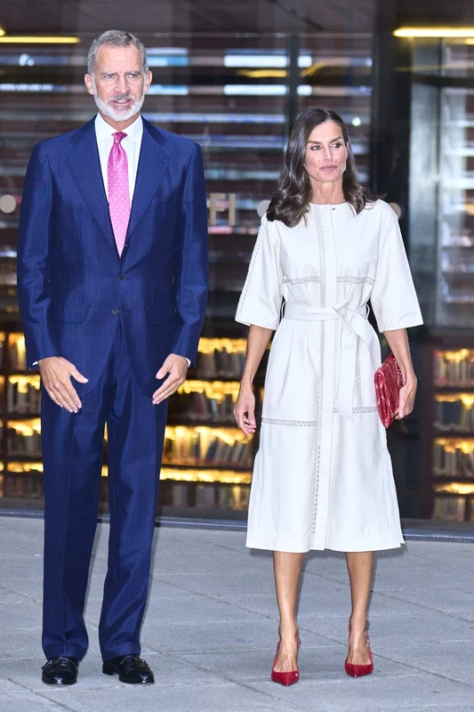 Regina Letizia a Spaniei a atras atenția cu outfitul purtat Profimedia