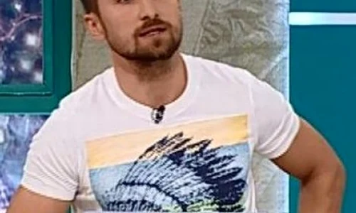 Dani Oţil look jpeg