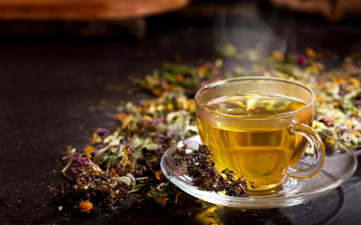 Ceaiurile de plante pot fi foarte bune pentru organism / foto: AdobeStock