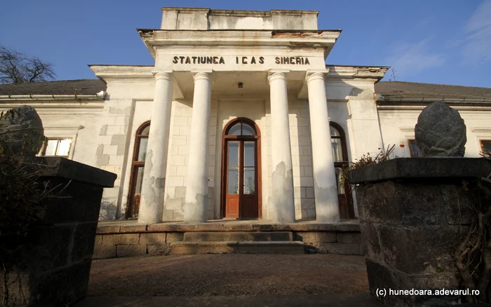 Castelul Fay din Simeria. Foto: Daniel Guță