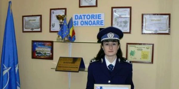 Tânăra îşi doreşte să aibă performanţe cât mai multe în meseria de poliţist