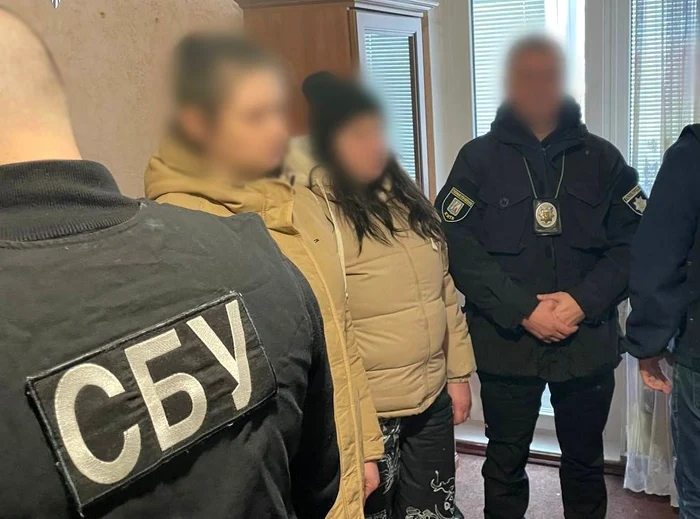Cele două tinere au fost arestate FOTO: SBU