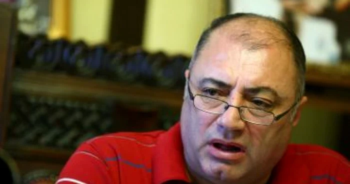 Edilul-şef susţine că va chema în judecată ziariştii care nu îşi pot proba afirmaţiile