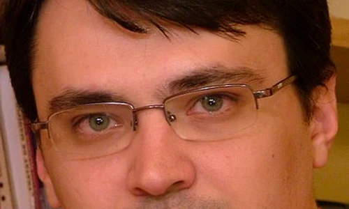 Liderii contextuali de opinie Textul cu Regele jpeg