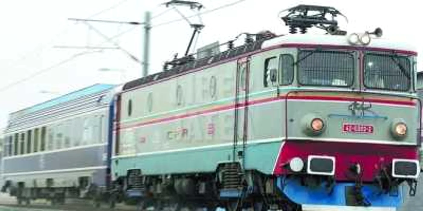 Minora accidentată de tren este internată la spitalul din Timișoara