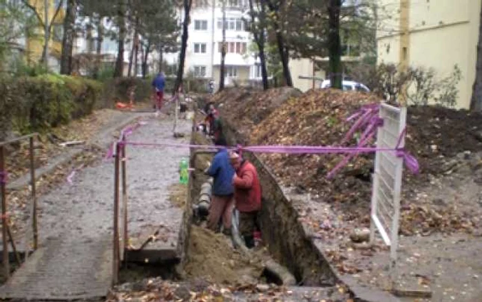 Suceava: Străzile din Zamca arată ca după război