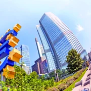 aderare euro bce frankfurt foto 123RF